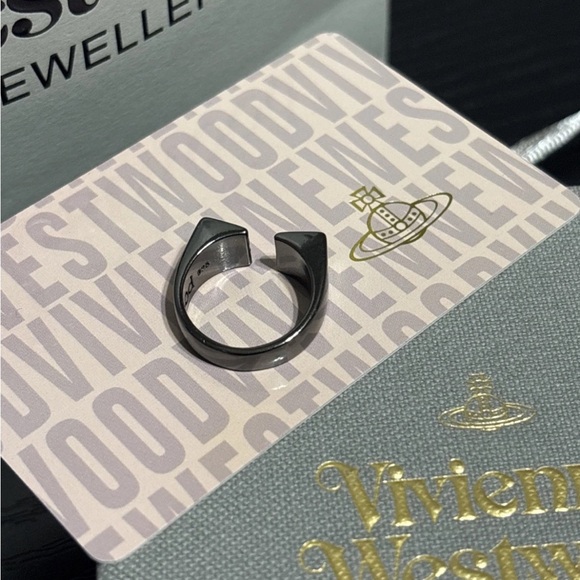 VIVIENNE WESTWOOD Orb Ring 925 Sterling Silver Cutout Design w/ Dust Bag - Sz 6 - Picture 4 of 11